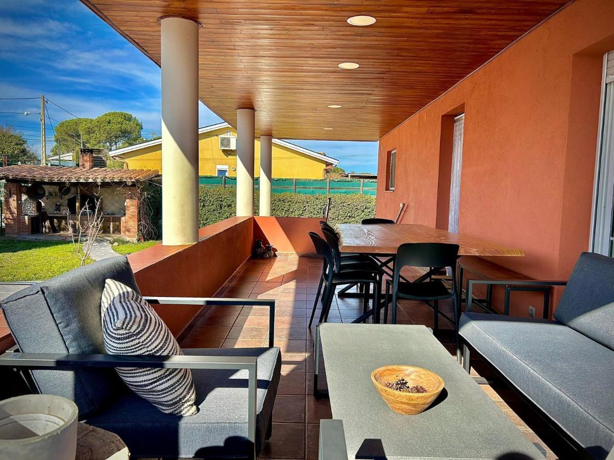Piscina De Sal Barbacoa Wifi, Parking Gratis, 3 Min Pga Casa El Roble Girona Exterior foto