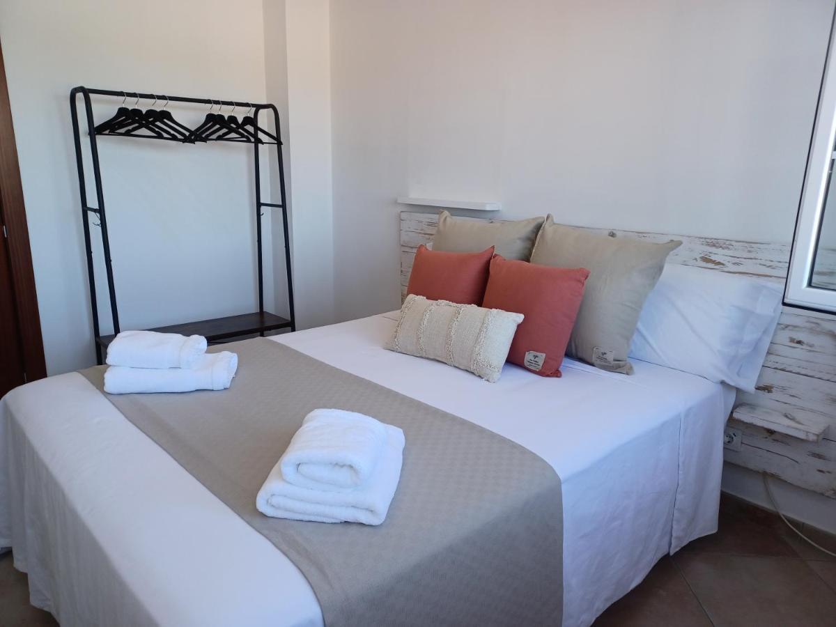 Piscina De Sal Barbacoa Wifi, Parking Gratis, 3 Min Pga Casa El Roble Girona Exterior foto