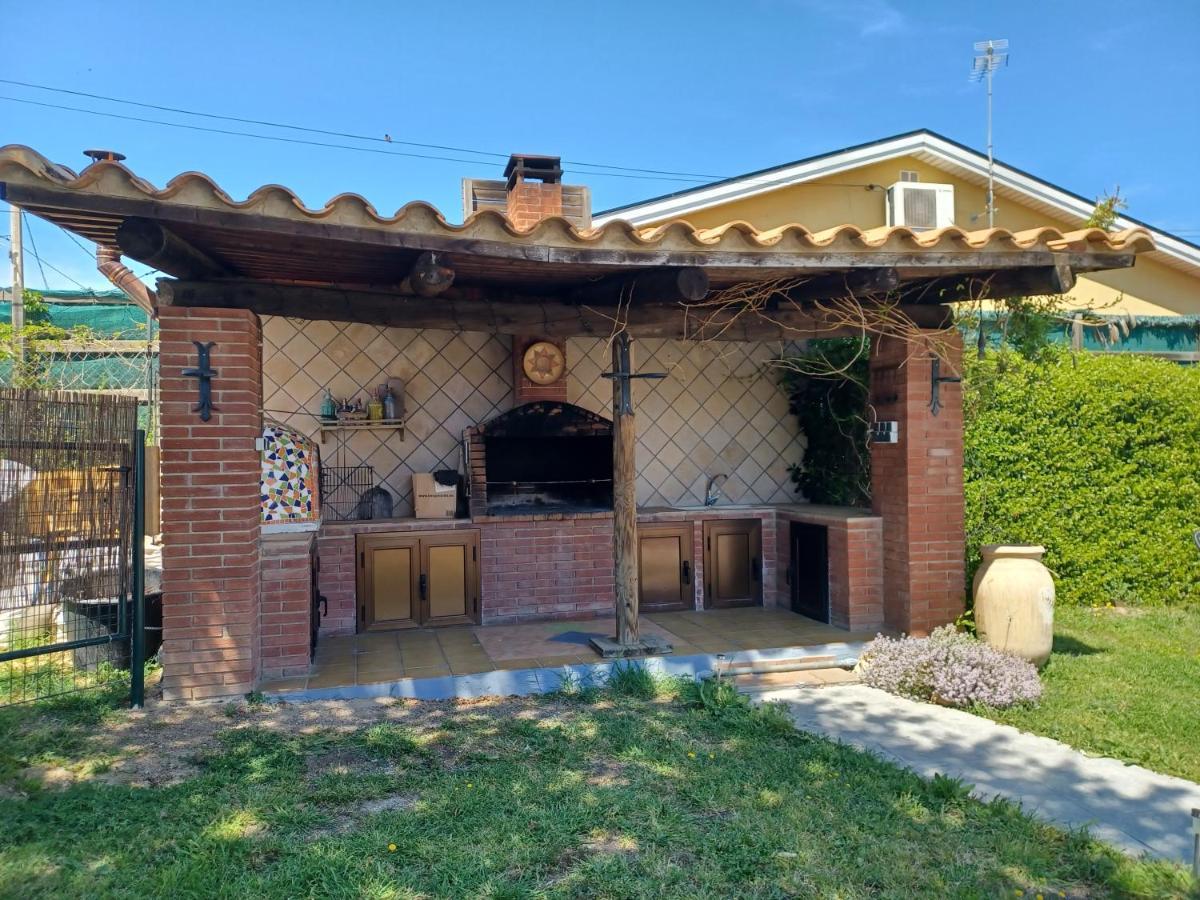 Piscina De Sal Barbacoa Wifi, Parking Gratis, 3 Min Pga Casa El Roble Girona Exterior foto