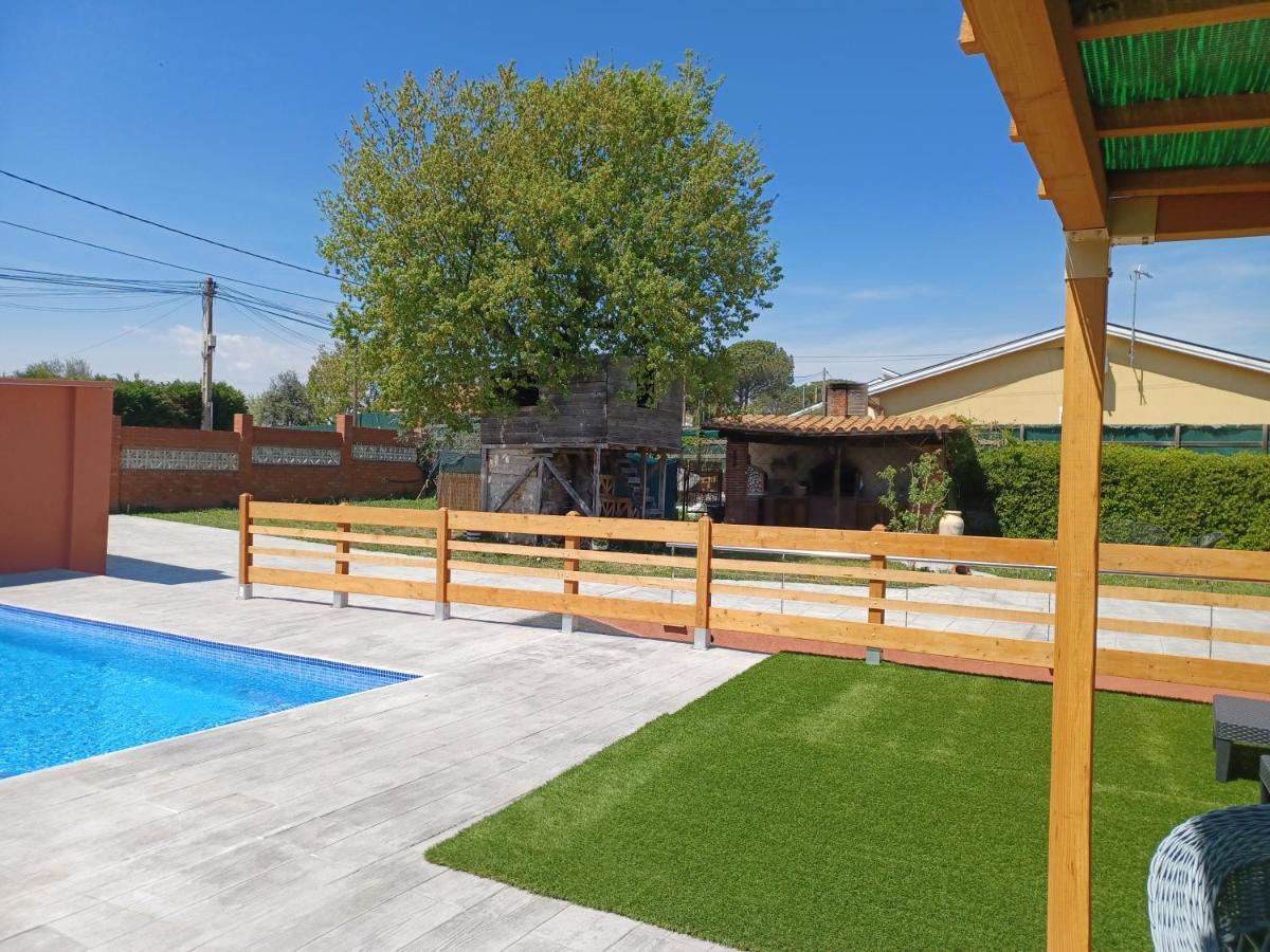 Piscina De Sal Barbacoa Wifi, Parking Gratis, 3 Min Pga Casa El Roble Girona Exterior foto