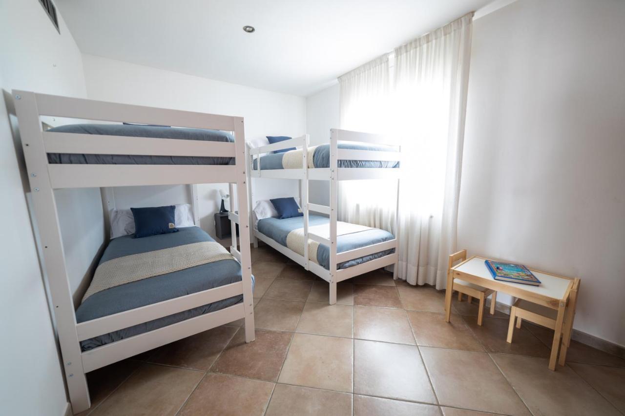 Piscina De Sal Barbacoa Wifi, Parking Gratis, 3 Min Pga Casa El Roble Girona Exterior foto
